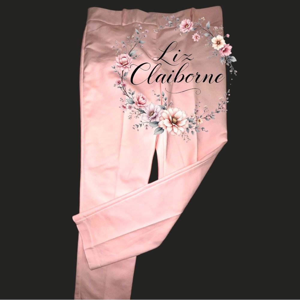 Liz Claiborne Pink ankle Pants. New